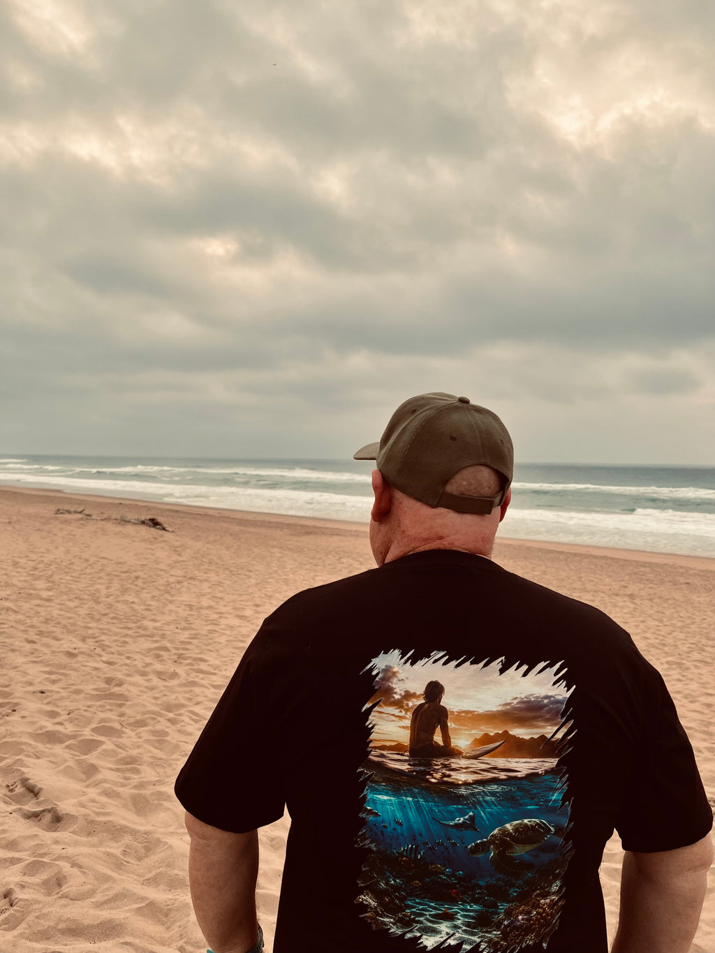 Ocean bound :T-Shirt